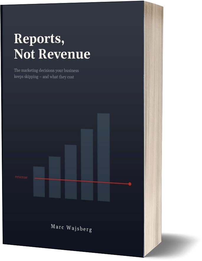 Driedimensionale omslag van Reports, Not Revenue van Marc Wajsberg